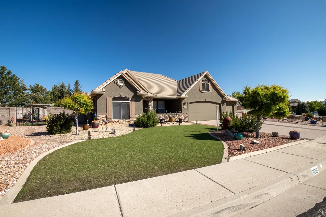 Front exterior of a Craftsman style family home in Cedar City, Utah